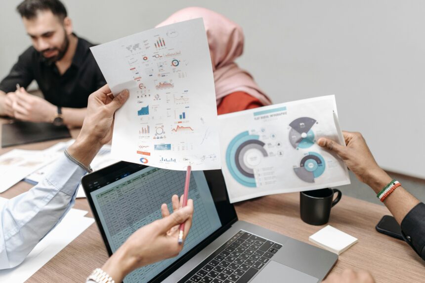 Social Media Marketing Secrets: How to Grow Your Business Quickly