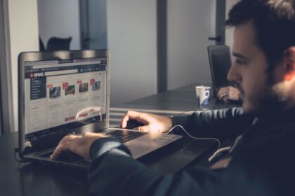 Search Engine Marketing (SEM): How to Increase Website Traffic with Paid Ads