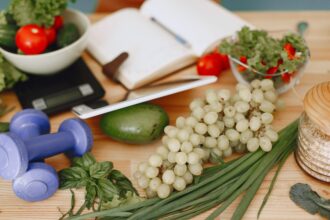 Healthy Weight Loss: Effective Strategies to Lose Weight and Keep It Off